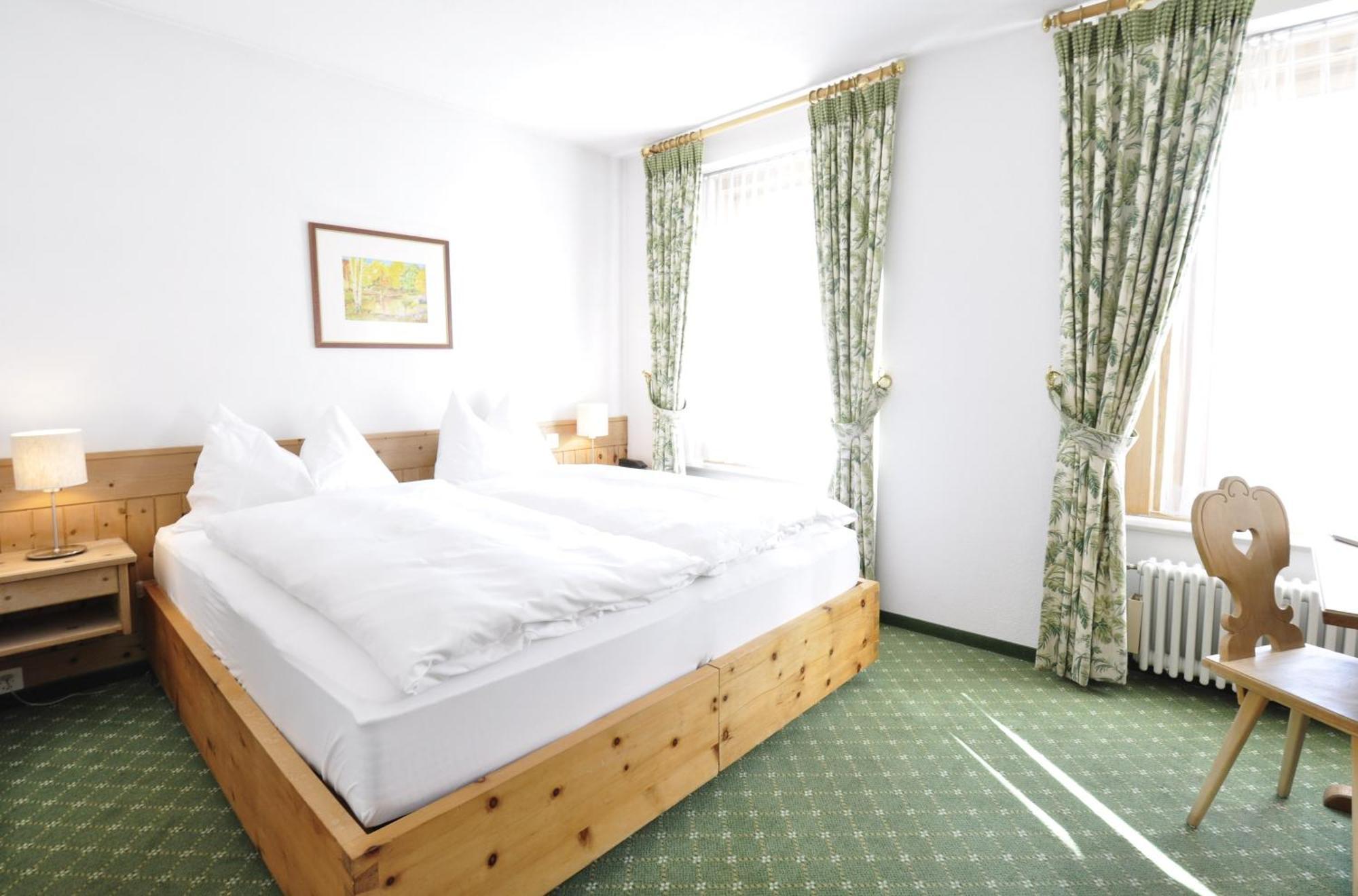Hotel Bernina Pontresina Luaran gambar