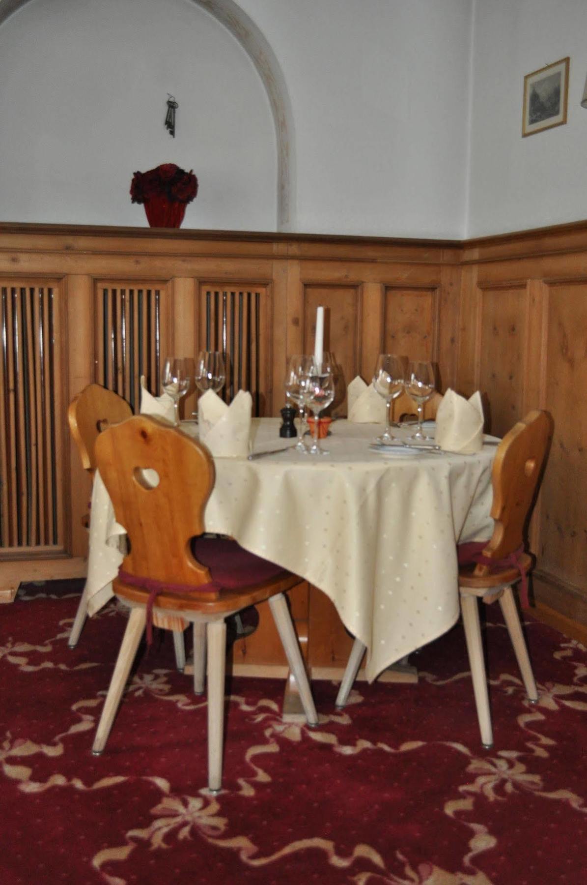 Hotel Bernina Pontresina Luaran gambar