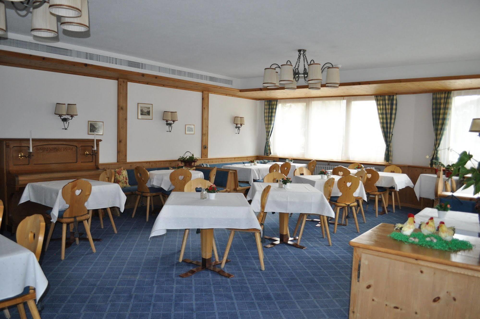 Hotel Bernina Pontresina Luaran gambar